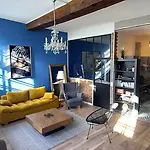 La Rochelaise : Calme & Somptueux Dans L'hyper Centre. Apartment *