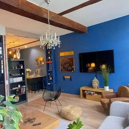 La Rochelaise : Calme&somptueux Dans L'hyper Centre. Appartement *