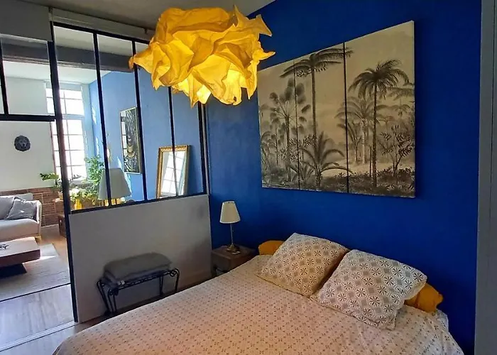 Appartement La Rochelaise : Calme & Somptueux Dans L'hyper Centre. La Rochelle (Charente-Maritime)